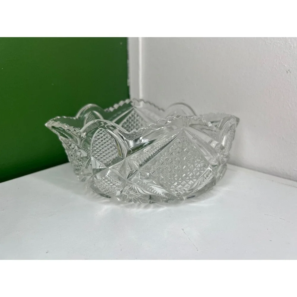 Vintage Pressed Glass Scalloped Edge Bowl UV Reactive Manganese Glow Clear